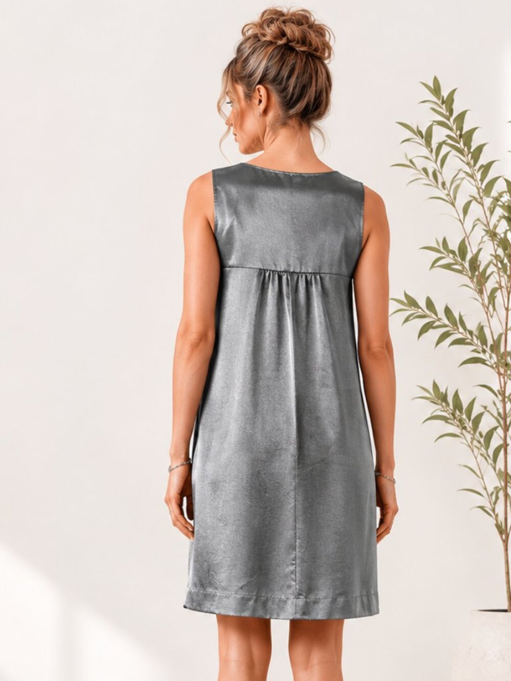 Soda Blu Metallic Satin Trapeze Tie Front Cocktail Shift Silver Gray Dress - Picture 6 of 11